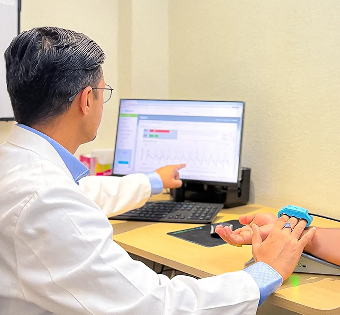 doctor taking nadi